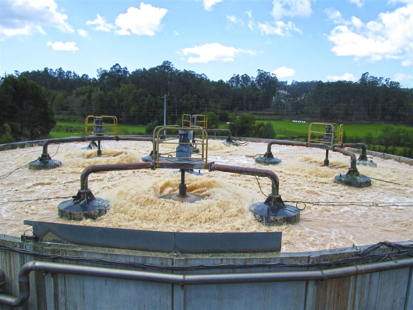 EDAR depuración de aguas en industria láctea