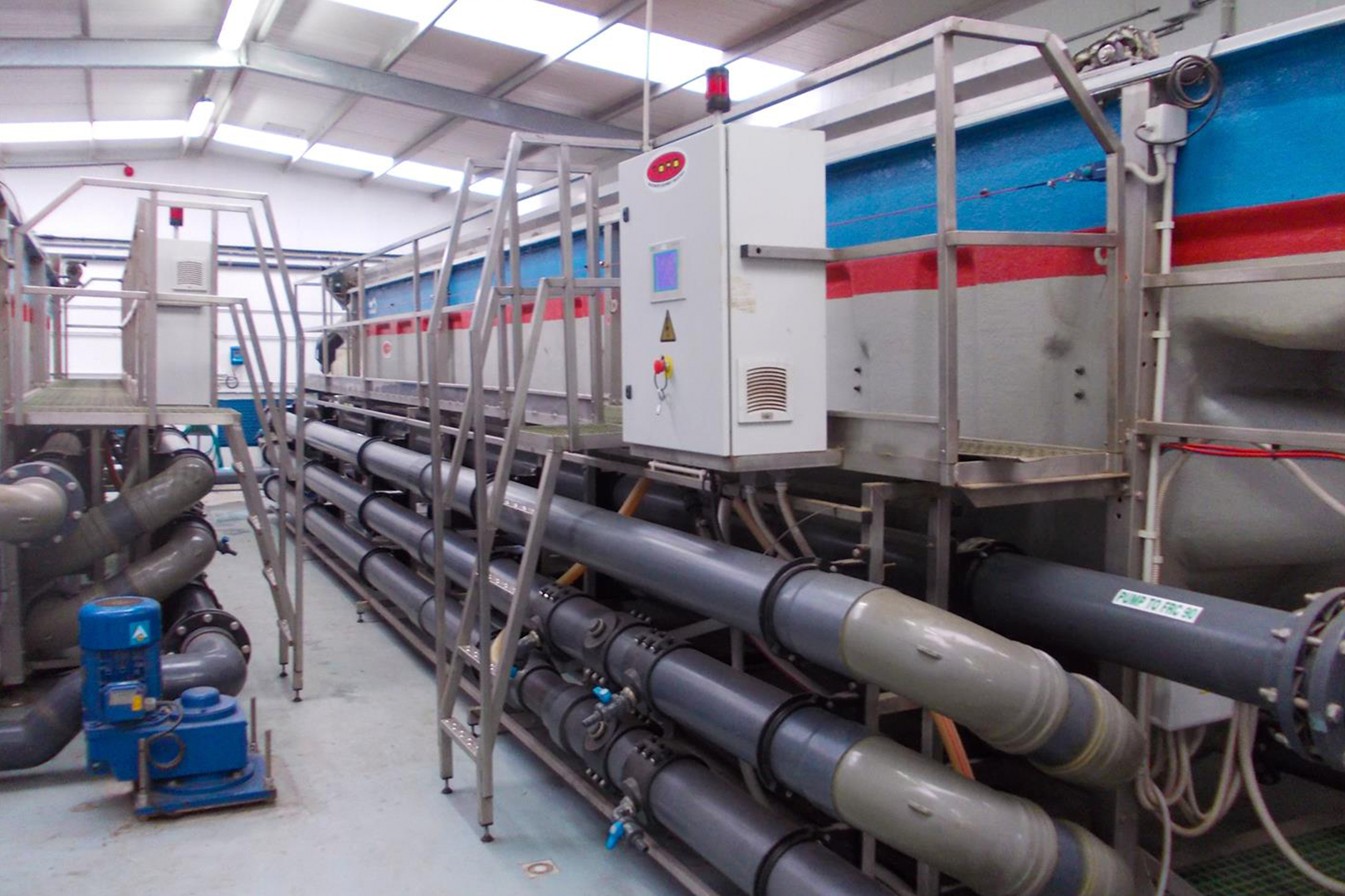 Estación depuradora de aguas residuales industriales en conservera de pescado para 2.000 m³/día